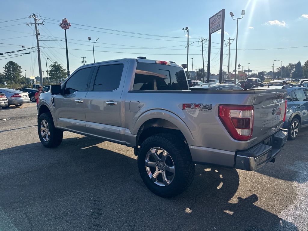Photo 3 of this FORD F150
