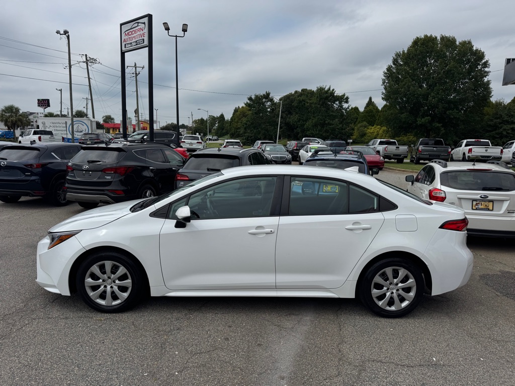 Photo 2 of this TOYOTA COROLLA