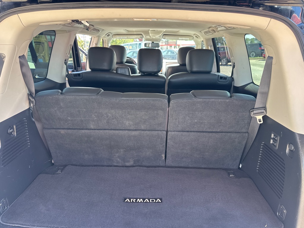 Photo 9 of this NISSAN ARMADA