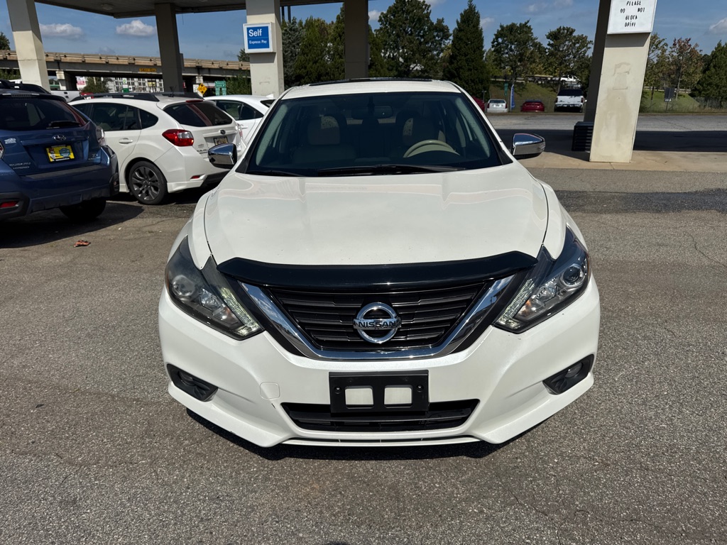 Photo 6 of this NISSAN ALTIMA