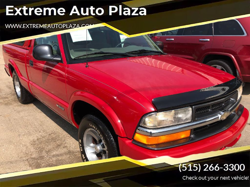 Red 1998 Chevrolet S-10 Pickup Truck Rear-Wheel Drive 5-Speed Manual