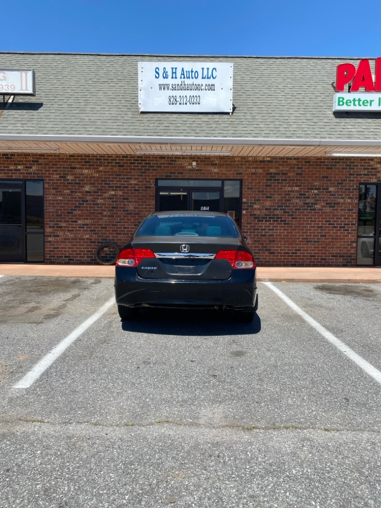 Photo 4 of this HONDA CIVIC