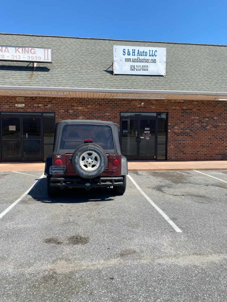 Photo 4 of this JEEP WRANGLER / TJ