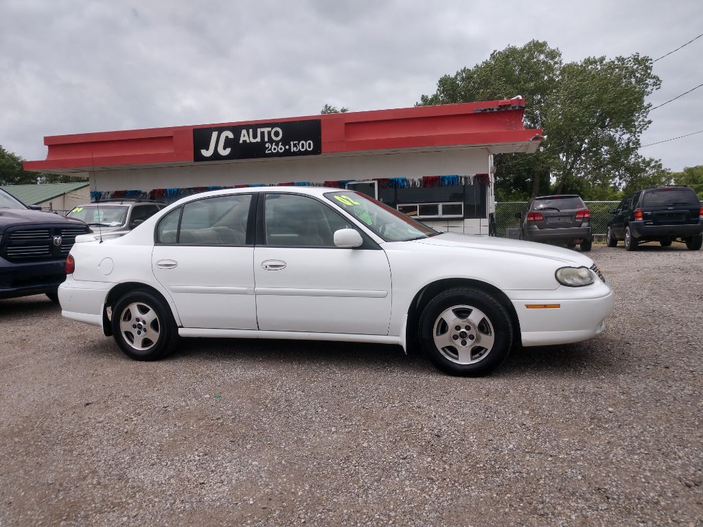 2002 malibu tire size
