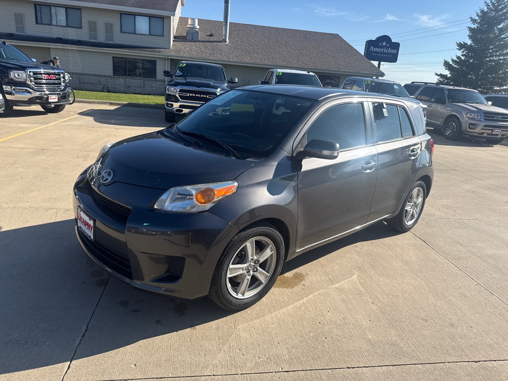 Magnetic Gray 2011 Scion xD Base Hatchback Front-Wheel Drive Automatic