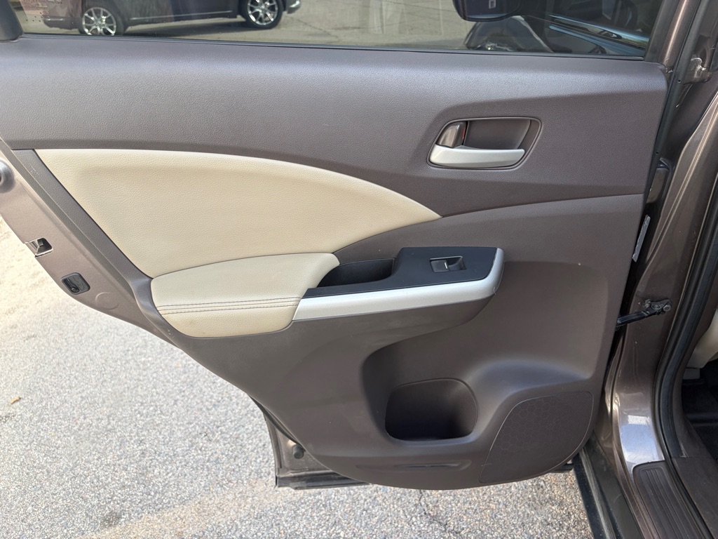 Photo 23 of this HONDA CR-V