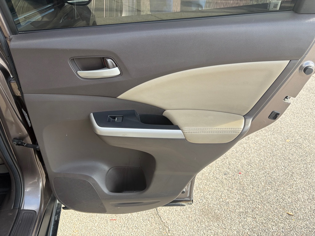 Photo 29 of this HONDA CR-V