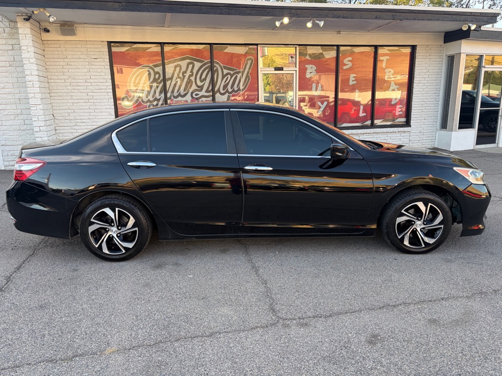 Photo 8 of this HONDA ACCORD