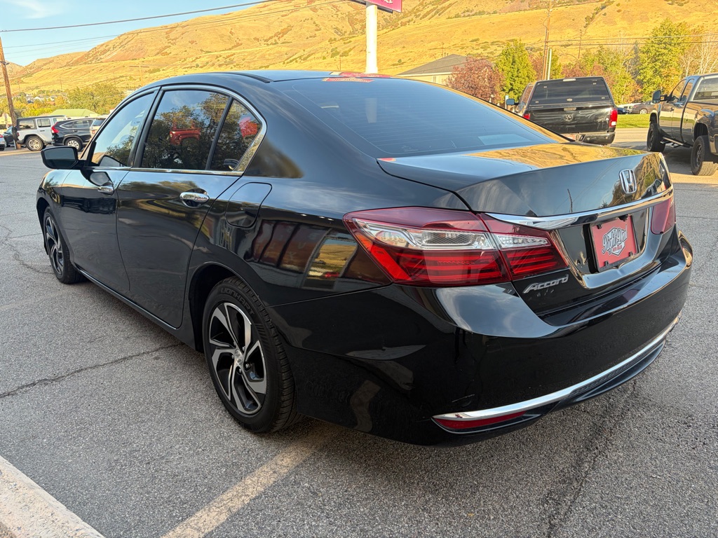 Photo 5 of this HONDA ACCORD