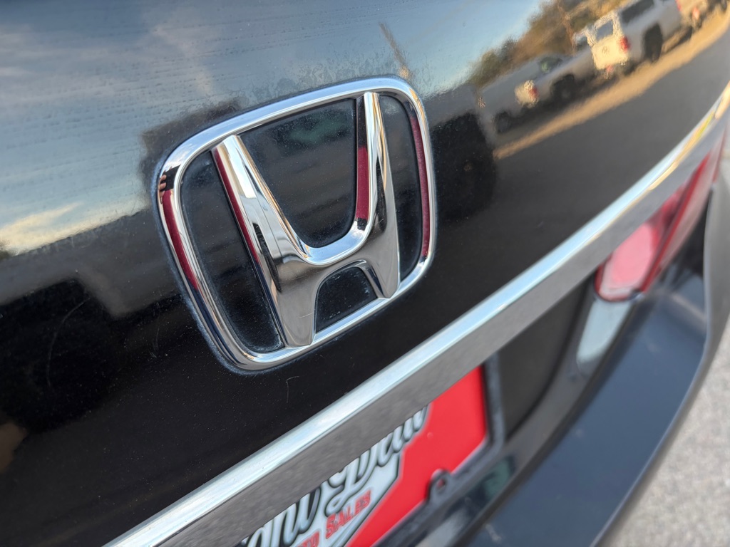 Photo 10 of this HONDA ACCORD