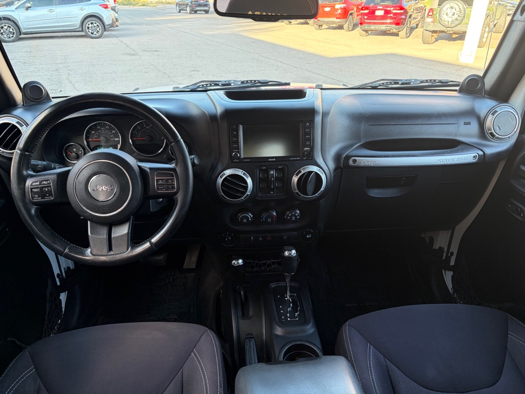 Photo 21 of this JEEP WRANGLER UNLIMI