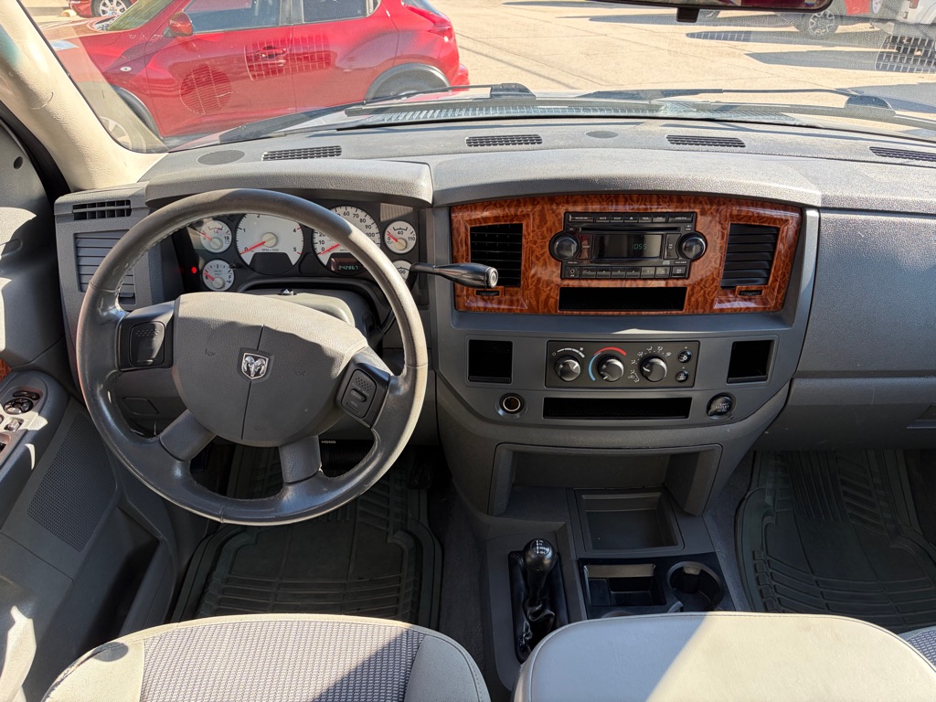 Photo 23 of this DODGE RAM 2500