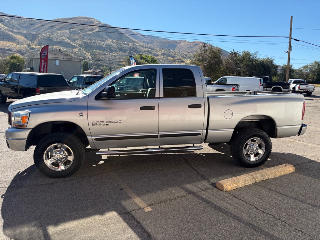 Photo 4 of this DODGE RAM 2500