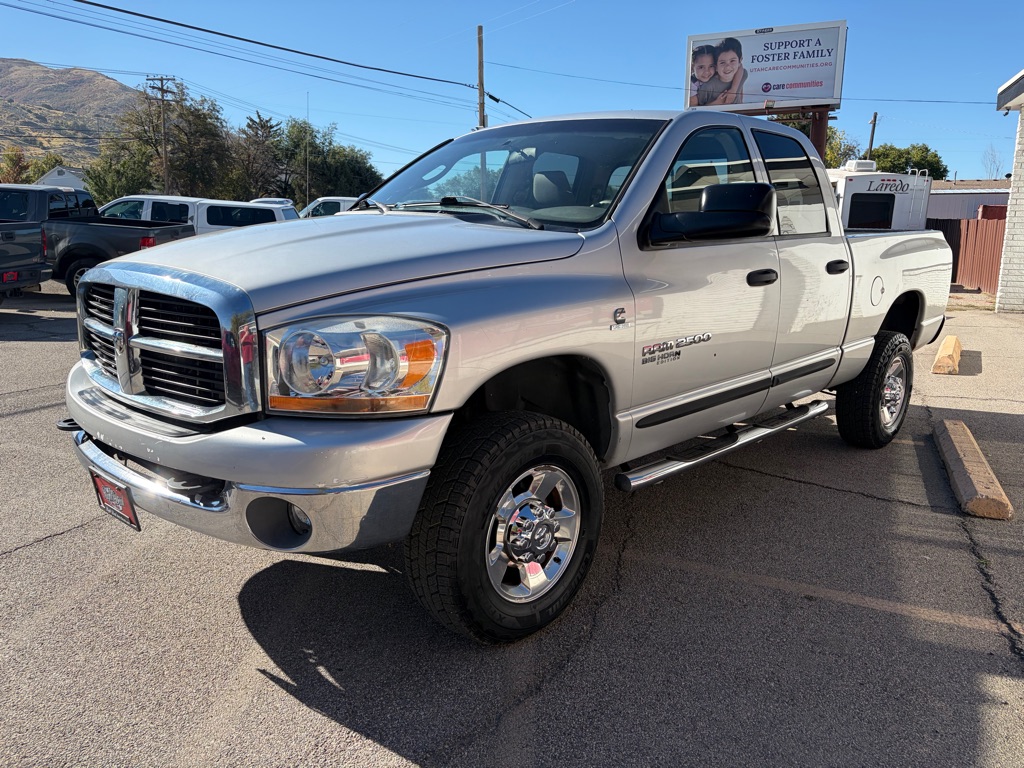 Photo 3 of this DODGE RAM 2500