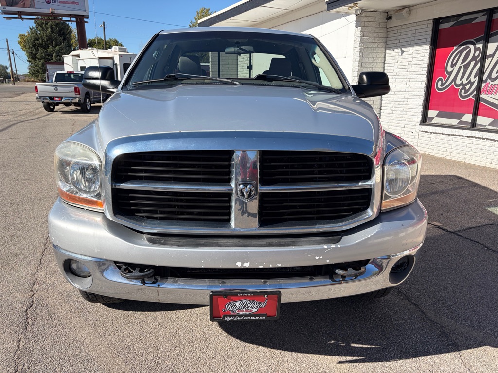 Photo 2 of this DODGE RAM 2500
