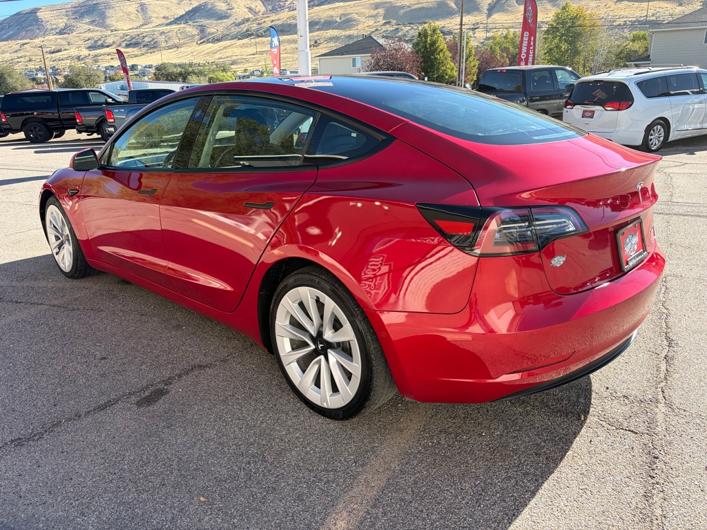 Photo 5 of this TESLA MODEL 3