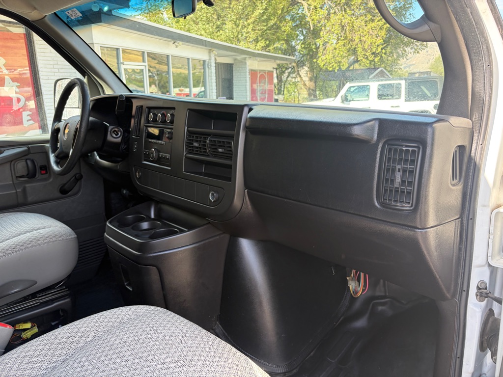Photo 23 of this CHEVROLET EXPRESS