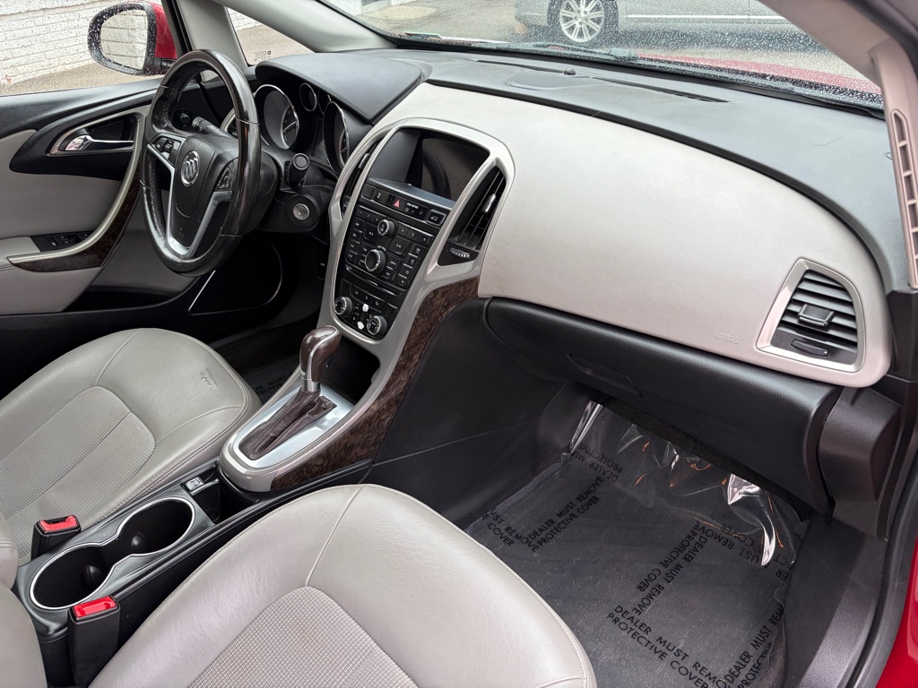 Photo 23 of this BUICK VERANO
