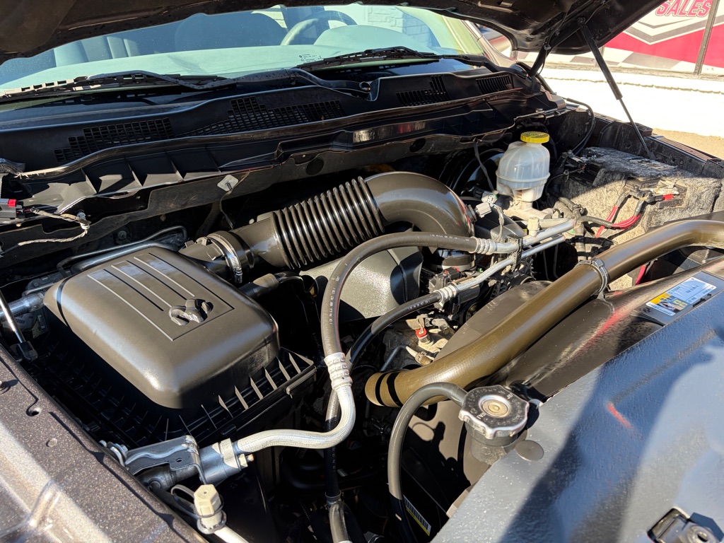 Photo 34 of this RAM 1500