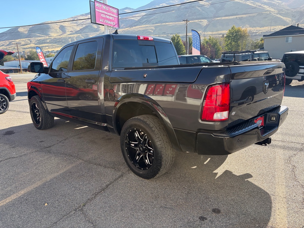 Photo 5 of this RAM 1500