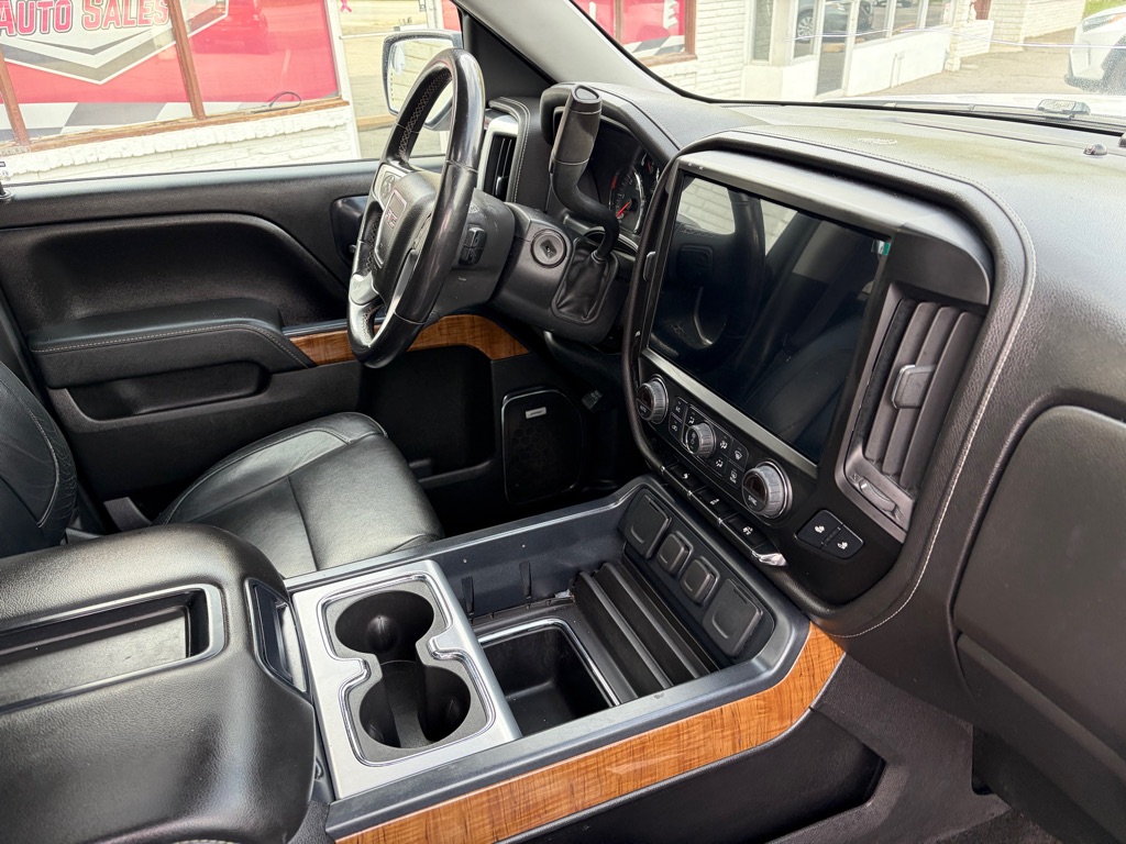 Photo 23 of this GMC SIERRA 1500