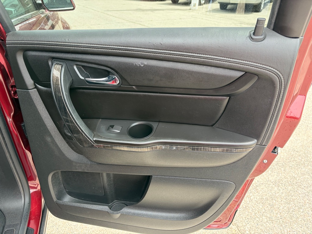 Photo 26 of this GMC ACADIA LIMITED