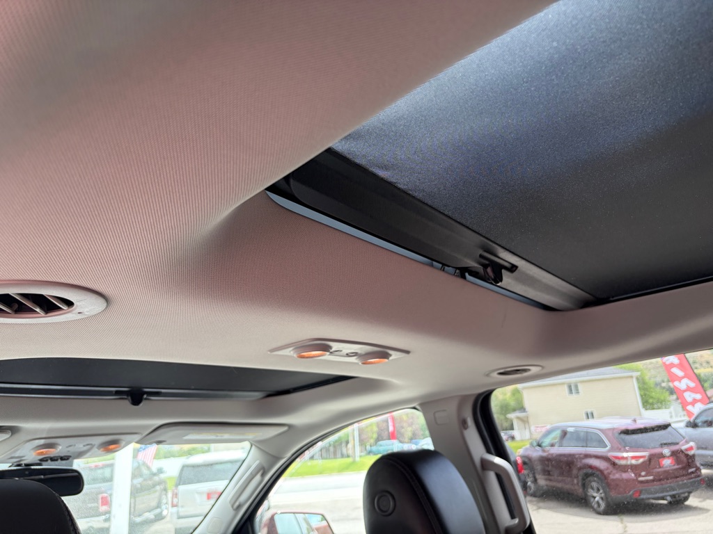 Photo 22 of this GMC ACADIA LIMITED