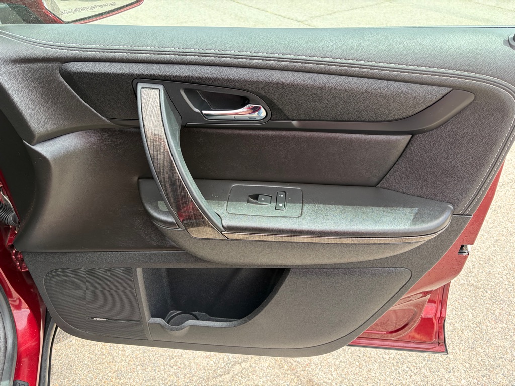 Photo 23 of this GMC ACADIA LIMITED