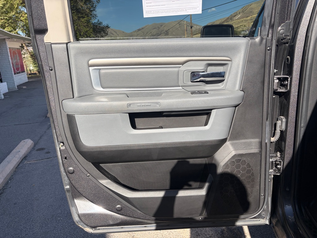 Photo 21 of this RAM 2500