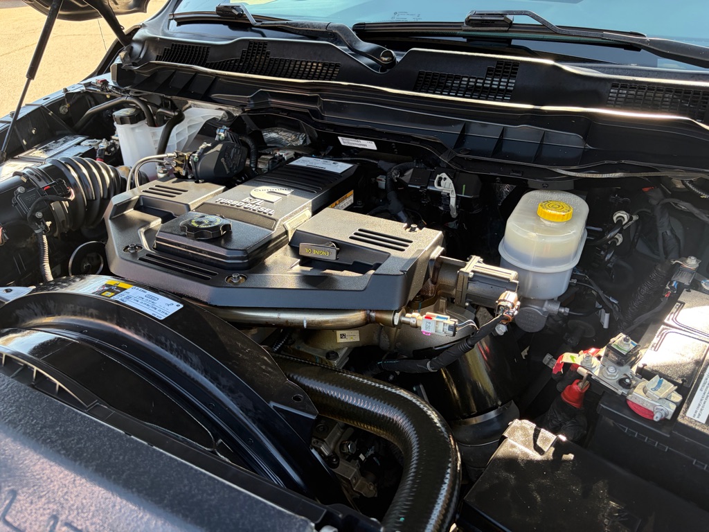 Photo 36 of this RAM 2500