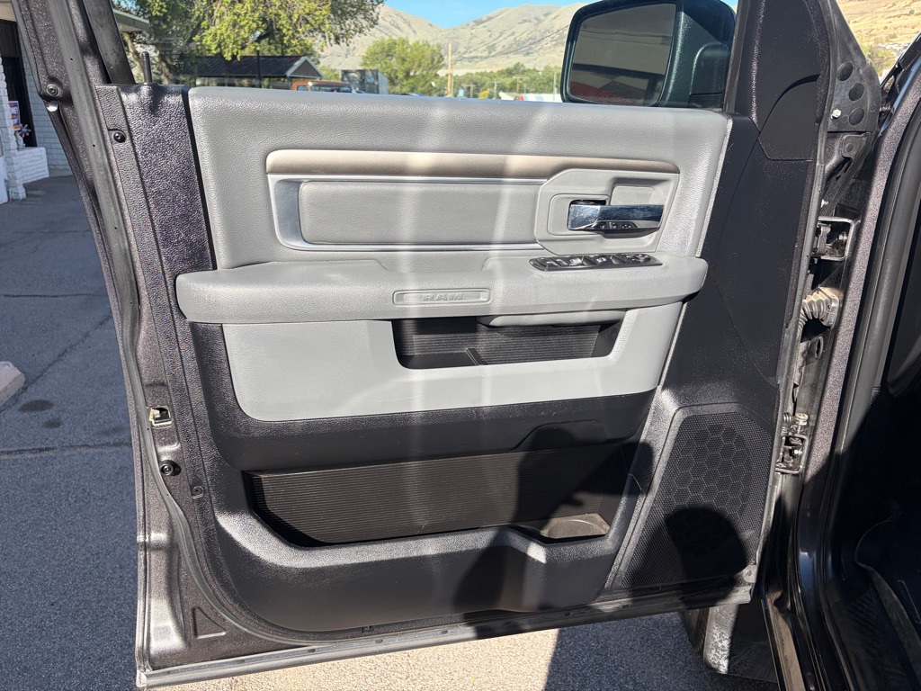 Photo 16 of this RAM 2500