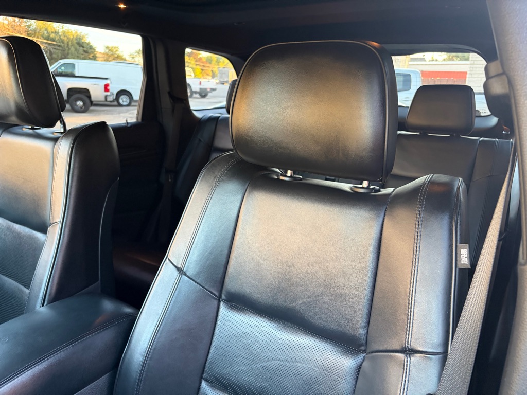 Photo 19 of this JEEP GRAND CHEROKEE