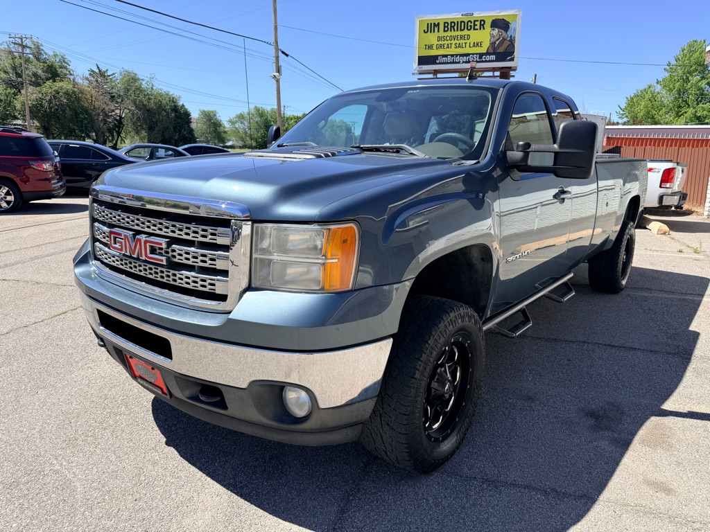 Photo 4 of this GMC SIERRA 3500HD