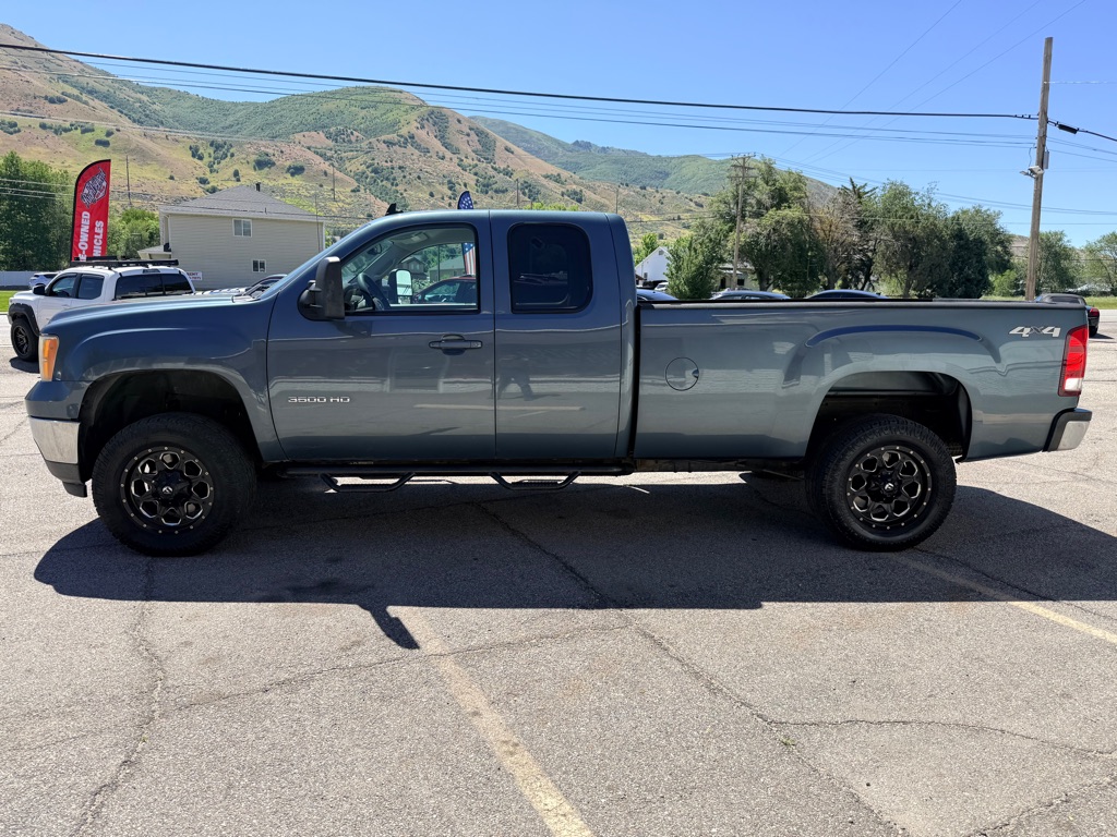 Photo 5 of this GMC SIERRA 3500HD