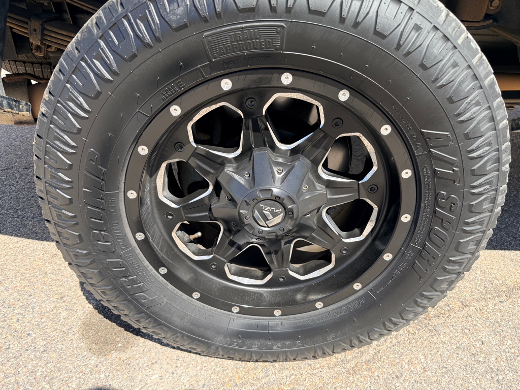Photo 10 of this GMC SIERRA 3500HD