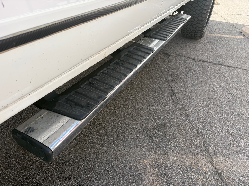 Photo 17 of this GMC SIERRA 2500HD