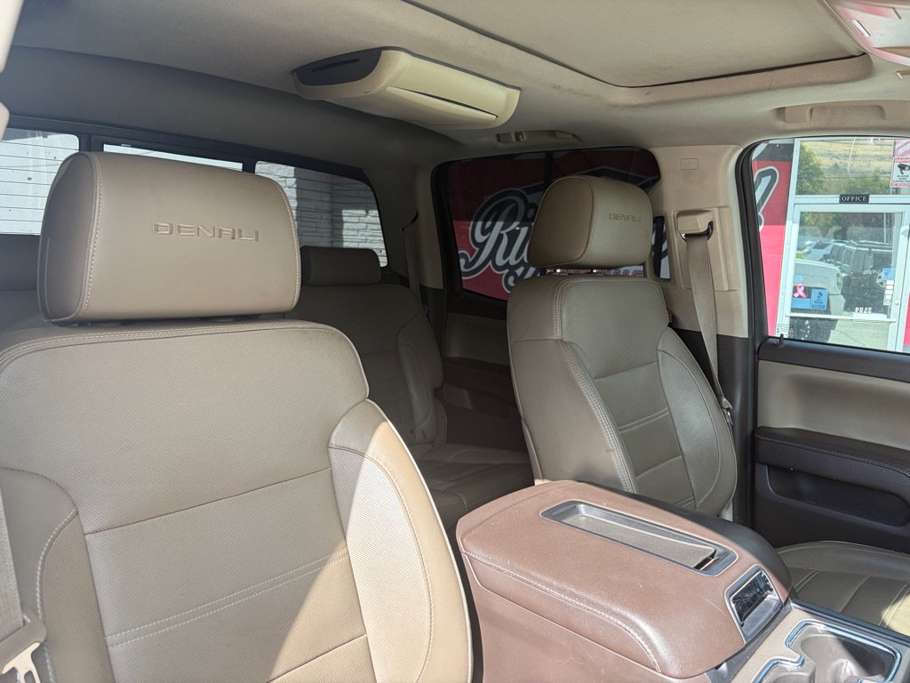Photo 34 of this GMC SIERRA 2500HD