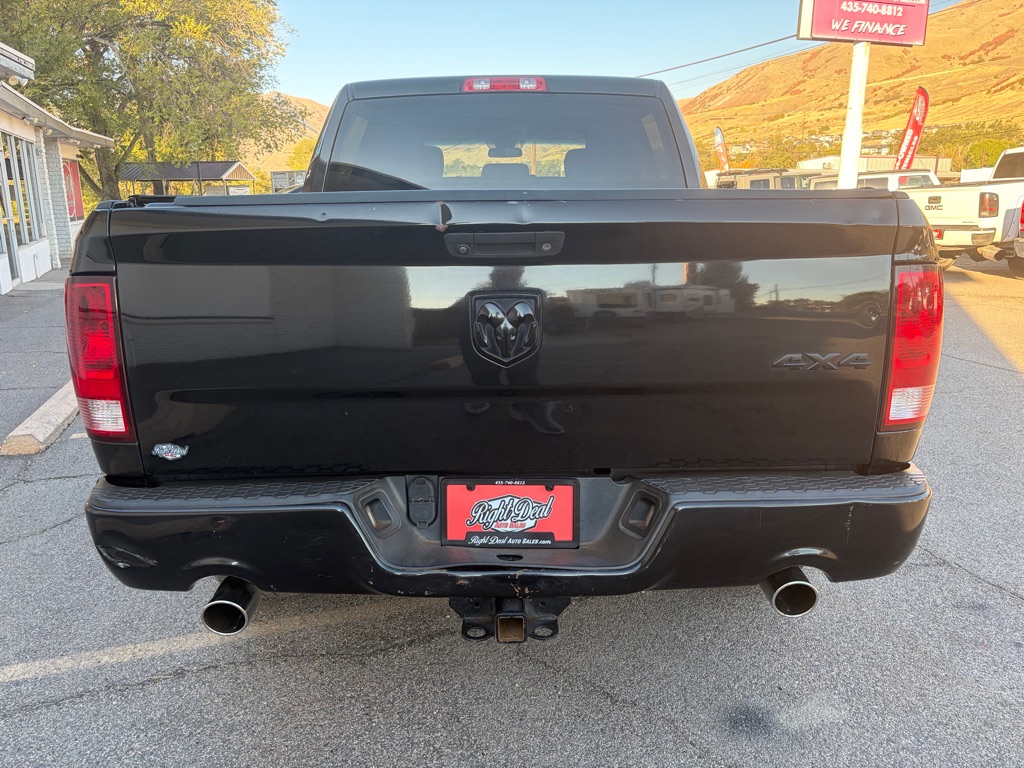 Photo 6 of this RAM 1500
