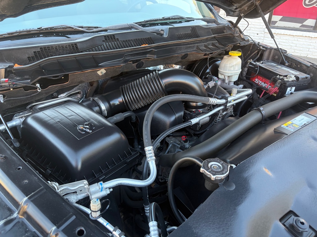 Photo 28 of this RAM 1500