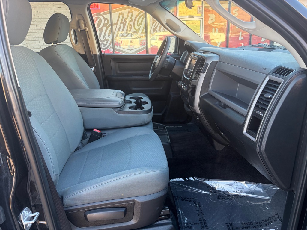 Photo 21 of this RAM 1500