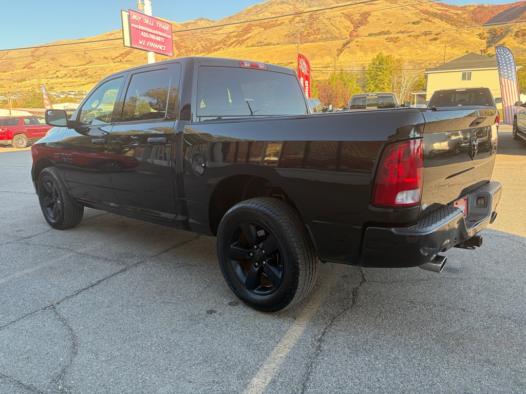 Photo 5 of this RAM 1500