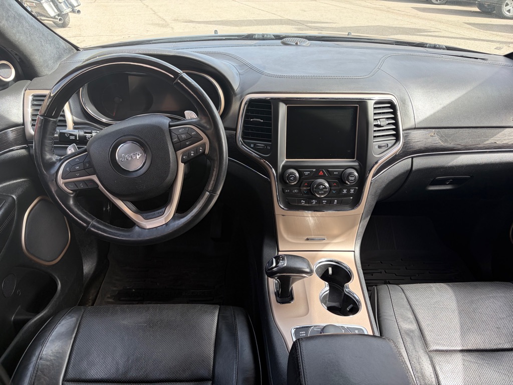 Photo 24 of this JEEP GRAND CHEROKEE