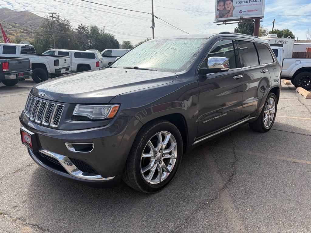 Photo 3 of this JEEP GRAND CHEROKEE