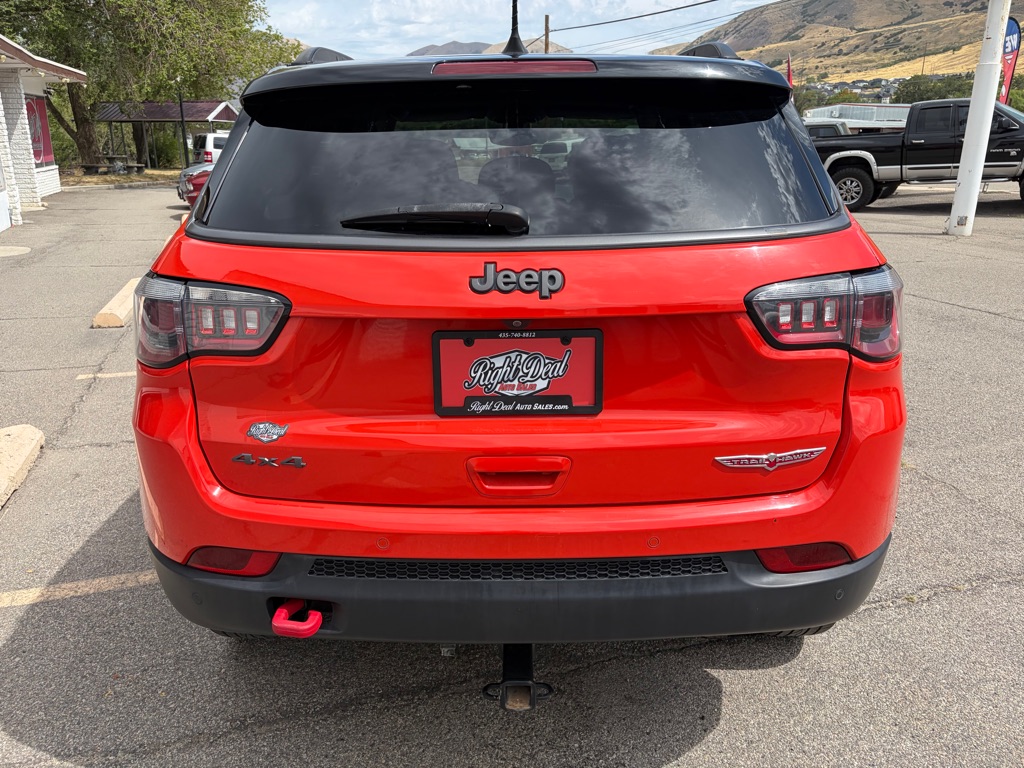 Photo 6 of this JEEP COMPASS