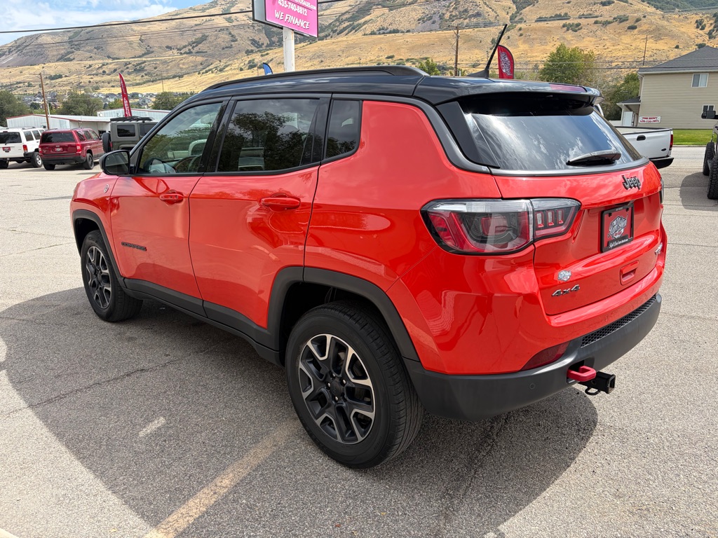 Photo 5 of this JEEP COMPASS
