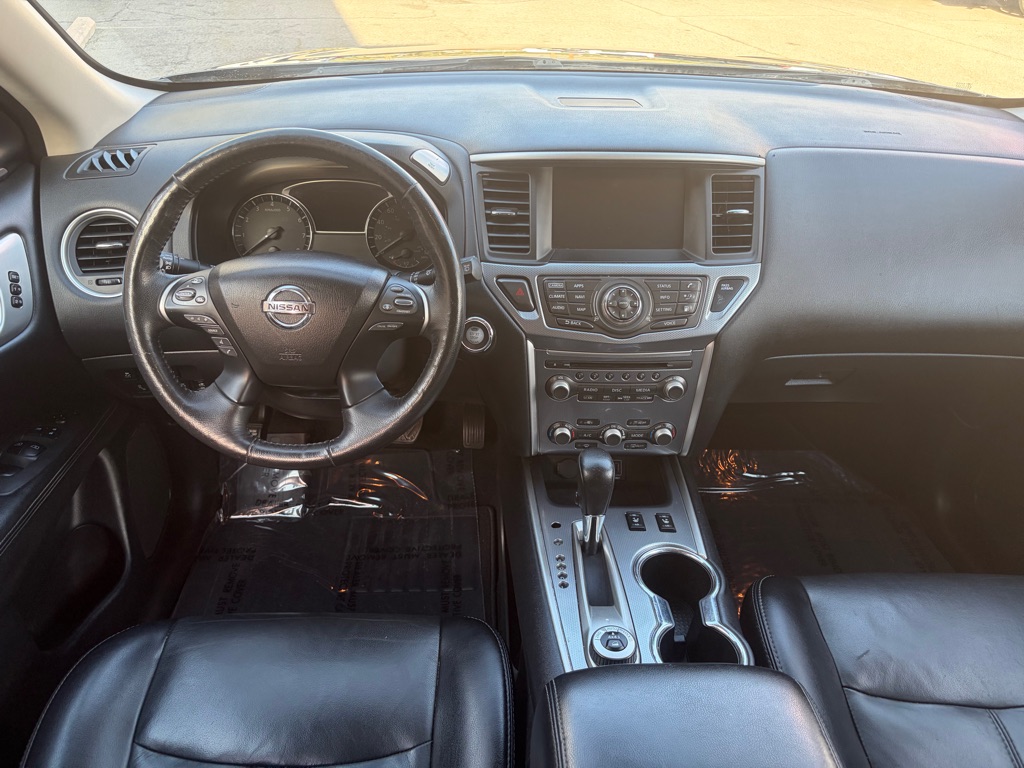 Photo 22 of this NISSAN PATHFINDER