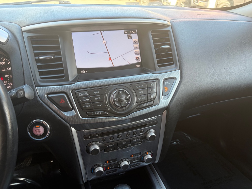 Photo 33 of this NISSAN PATHFINDER