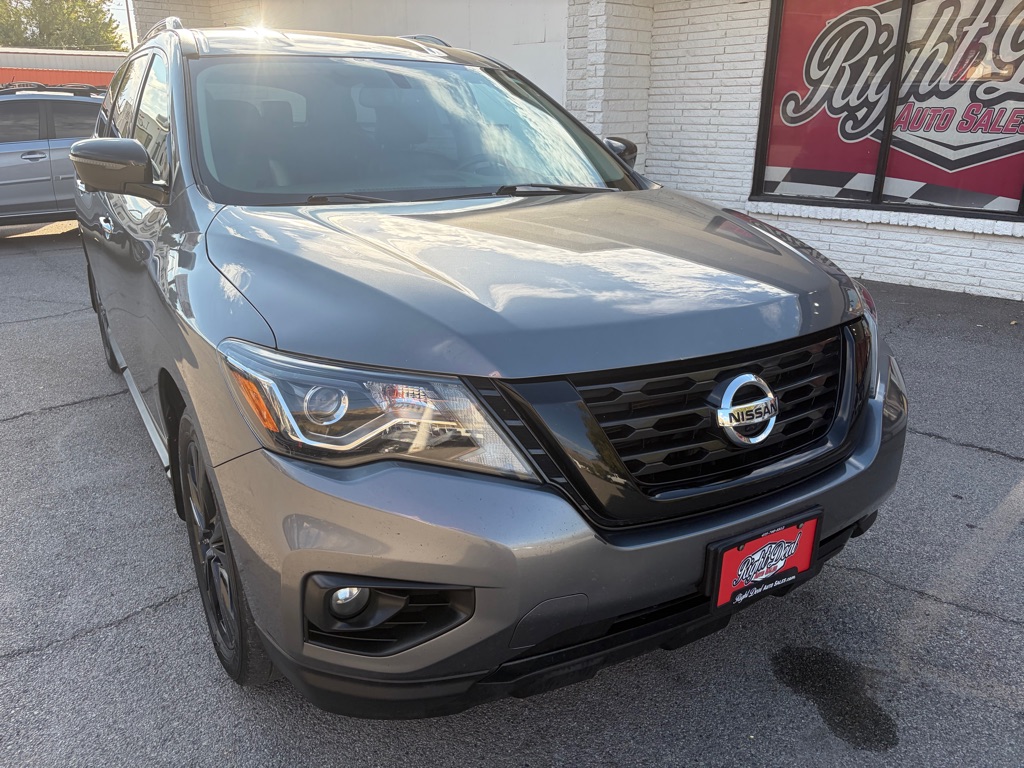Photo 2 of this NISSAN PATHFINDER