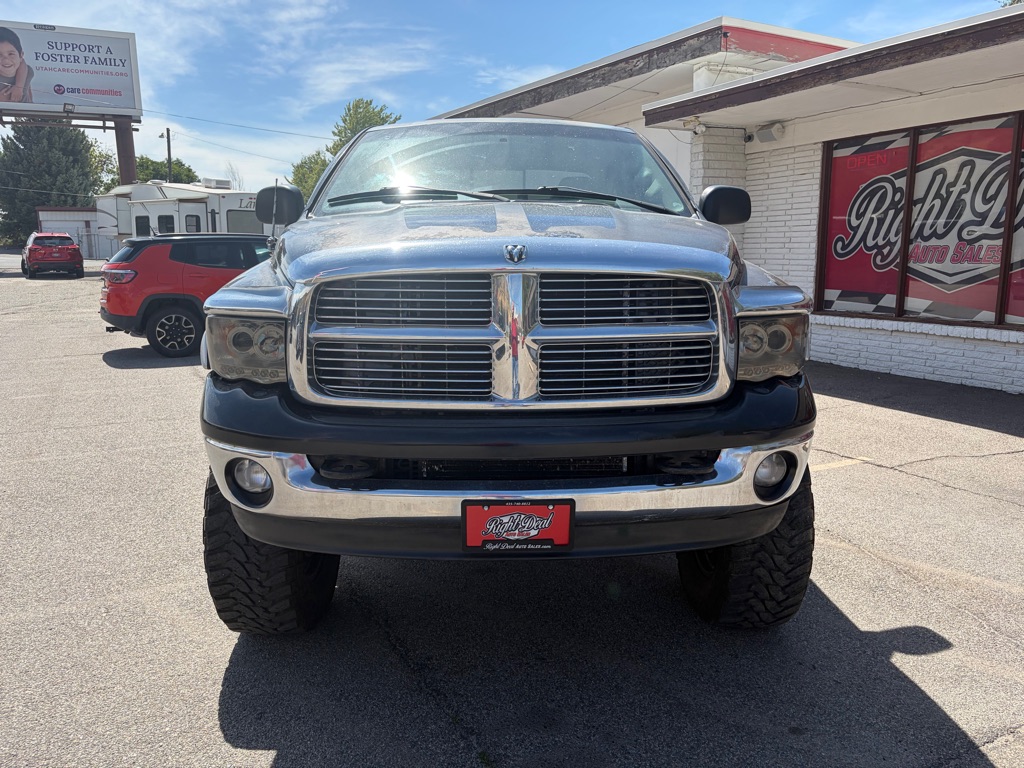 Photo 2 of this DODGE RAM 2500
