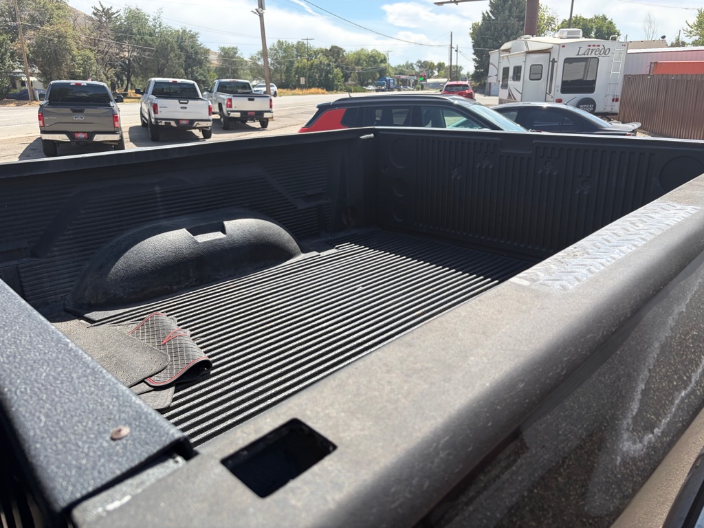 Photo 17 of this DODGE RAM 2500